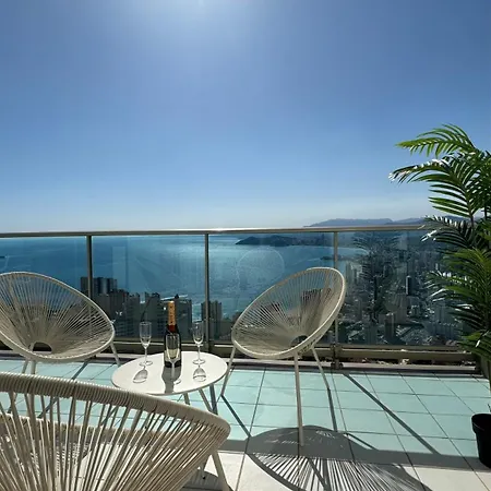 Highest Penthouse With Skyline & Sea Views Appartamento Benidorm
