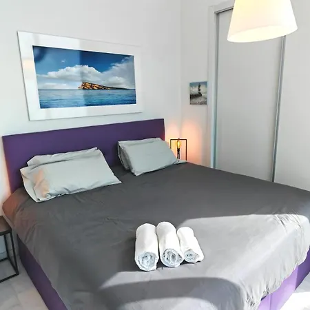 Highest Penthouse With Skyline & Sea Views Apartment *