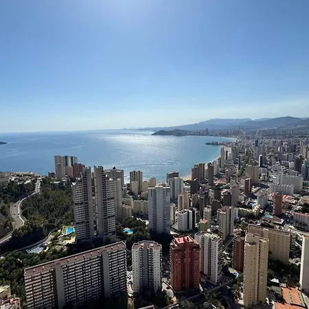 Highest Penthouse With Skyline & Sea Views Μπένιντορμ