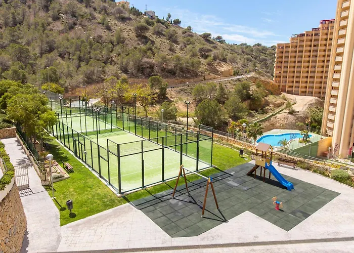 Apartment Highest Penthouse With Skyline & Sea Views *