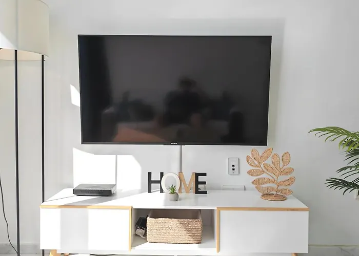 Apartment Highest Penthouse With Skyline & Sea Views