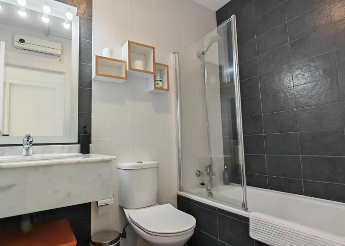 Highest Penthouse With Skyline & Sea Views *